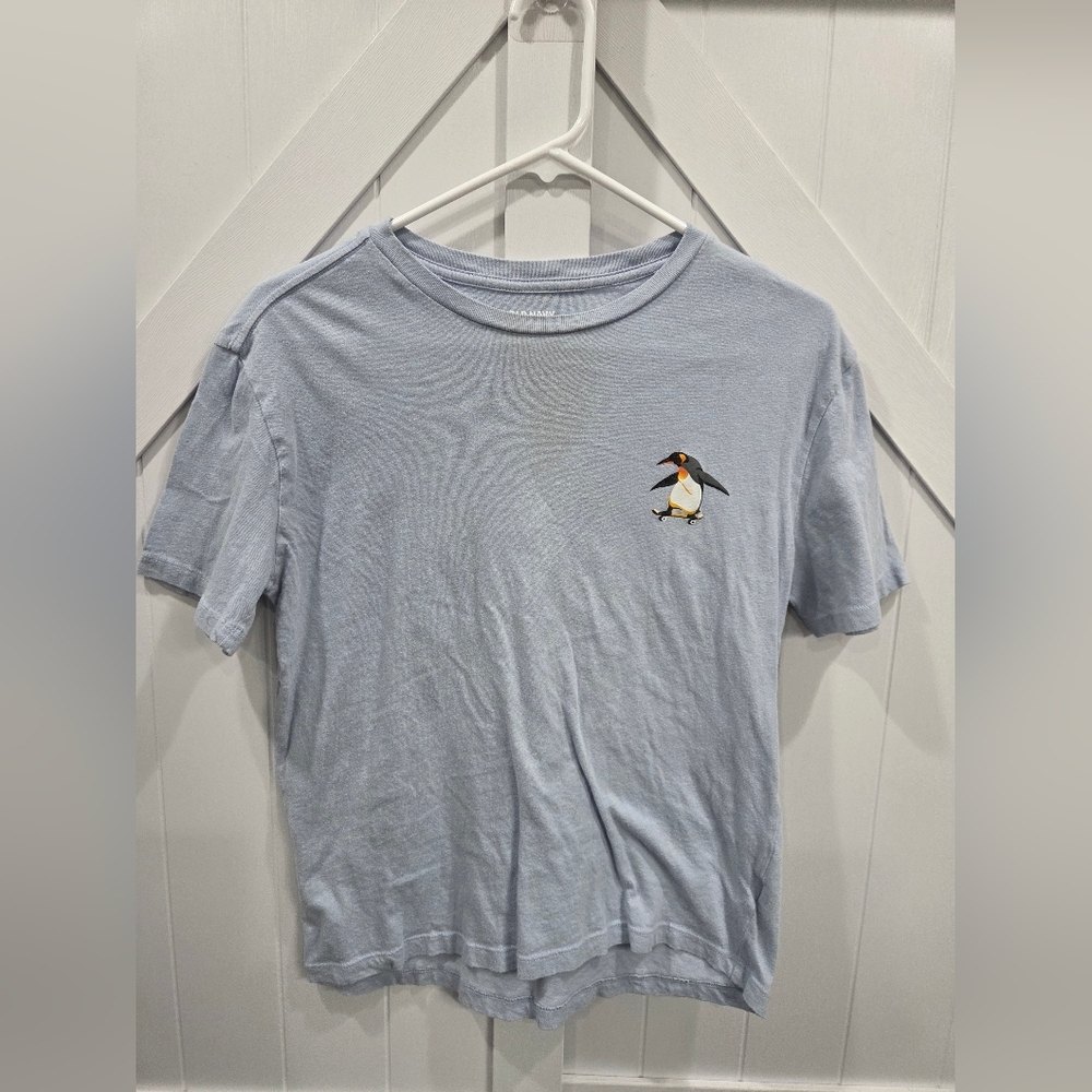 Old Navy Light Blue Kids Tee with Penguin Design